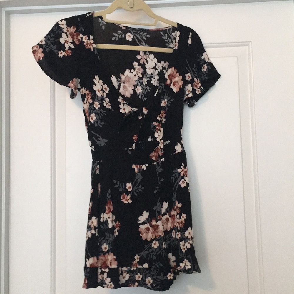 front tie floral romper